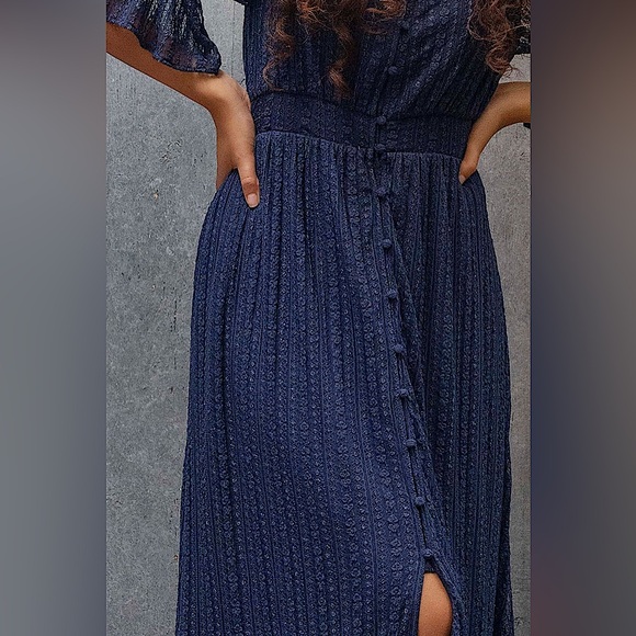 🪁Jun Ivy Lace Button Front Maxi Dress in Navy Blue, Size M, NWT✨ - Picture 3 of 5